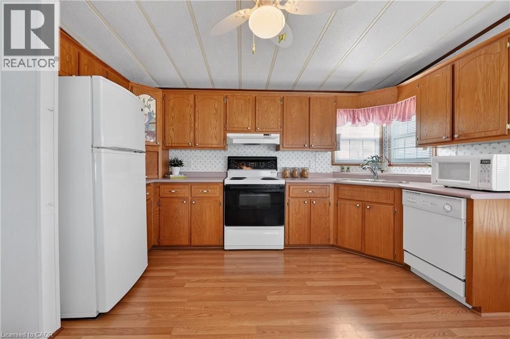 11 - 3033 TOWNLINE ROAD Image 7