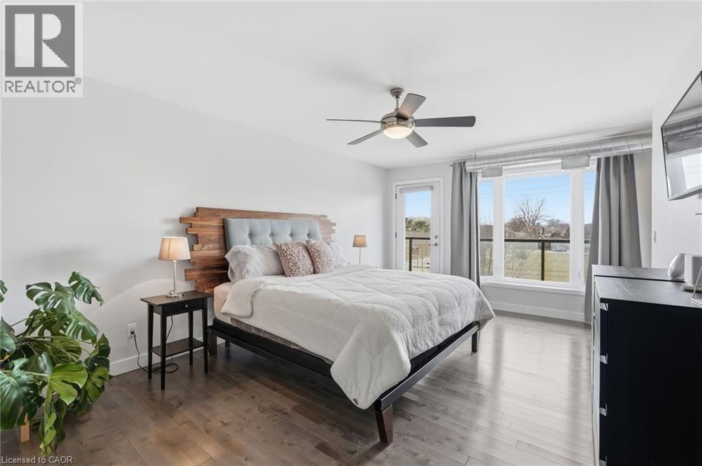 414 JOHN STREET NORTH Image 21