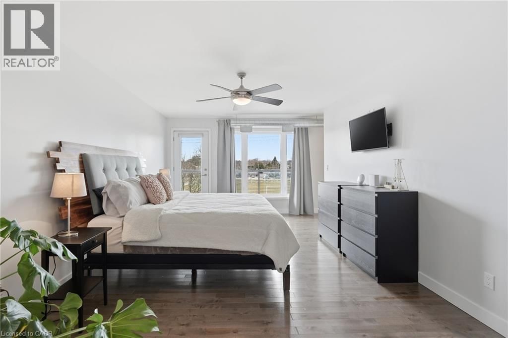 414 JOHN STREET NORTH Image 22