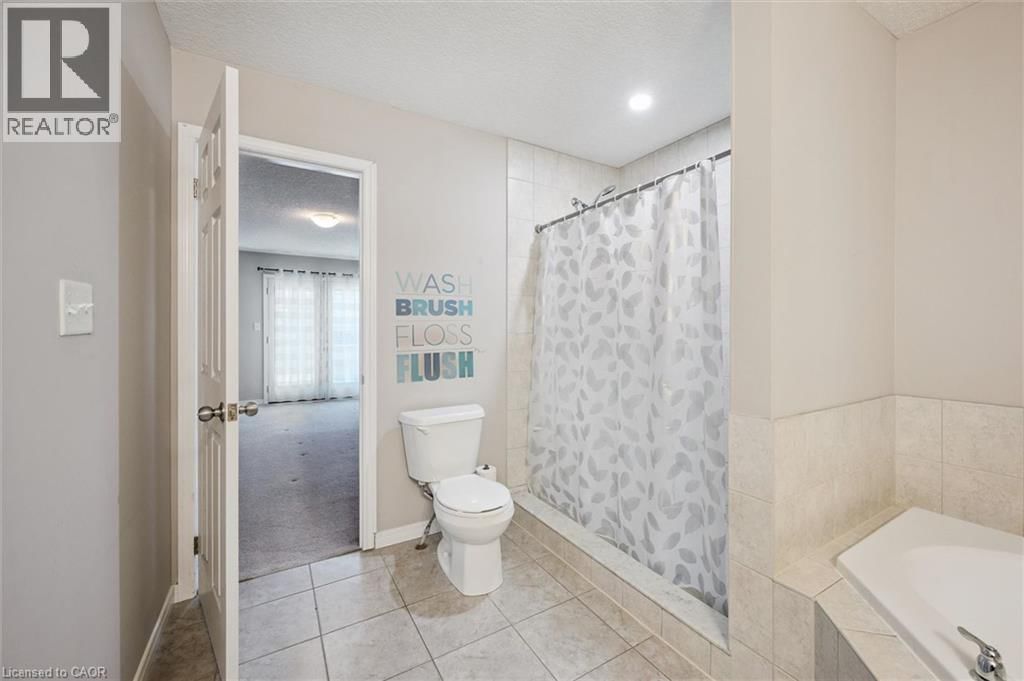 3 - 3045 SPRINGMEADOW ROAD Image 15