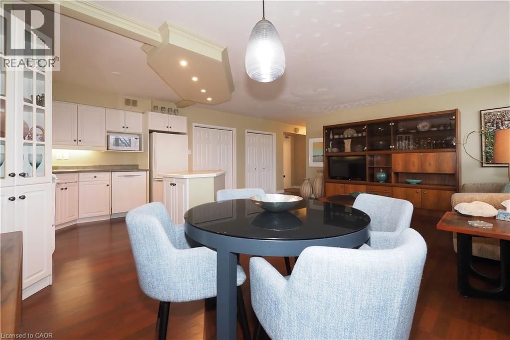 105 - 24 MIDLAND DRIVE Image 12