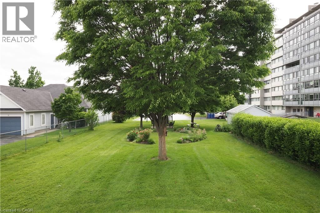 105 - 24 MIDLAND DRIVE Image 35