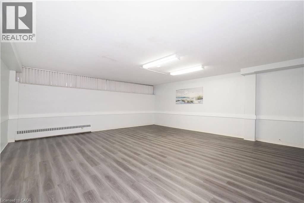 105 - 24 MIDLAND DRIVE Image 37