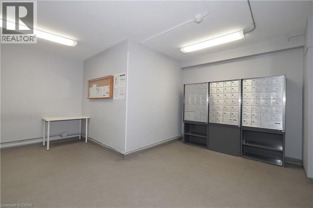 105 - 24 MIDLAND DRIVE Image 42