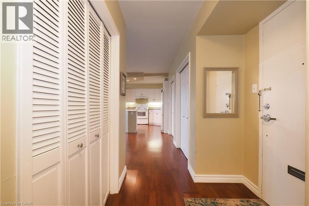 105 - 24 MIDLAND DRIVE Image 5