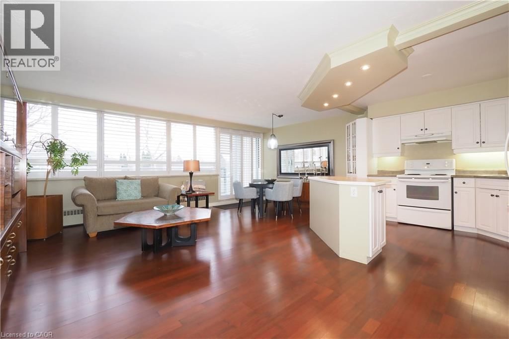 105 - 24 MIDLAND DRIVE Image 6