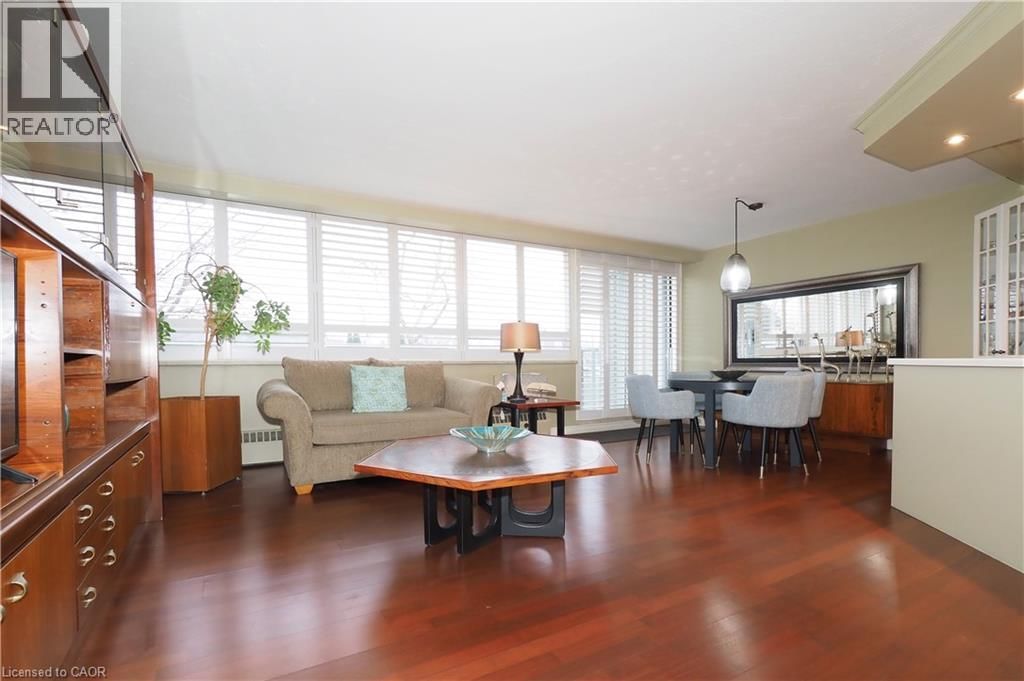 105 - 24 MIDLAND DRIVE Image 7