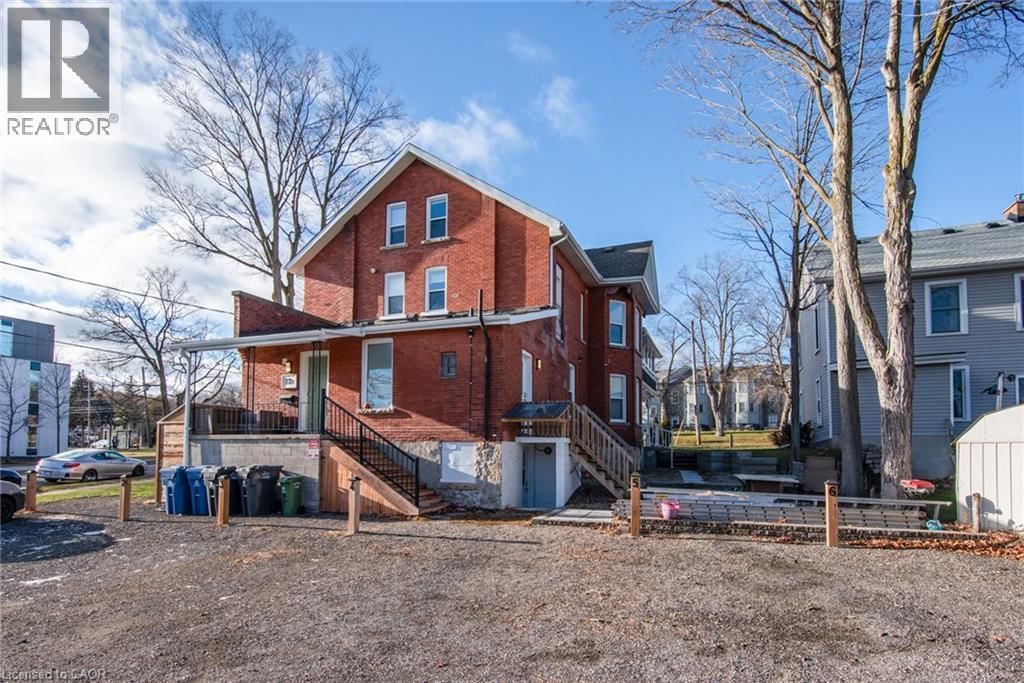 B - 72 WATERLOO AVENUE Image 6