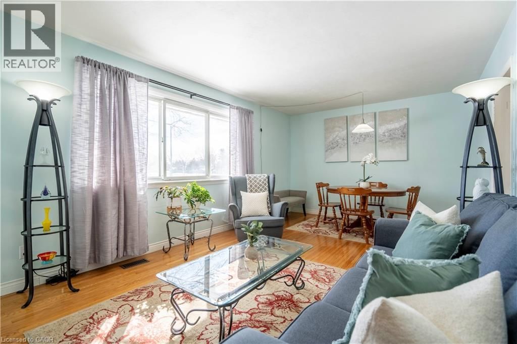 1034 WINTERHALT AVENUE Image 10