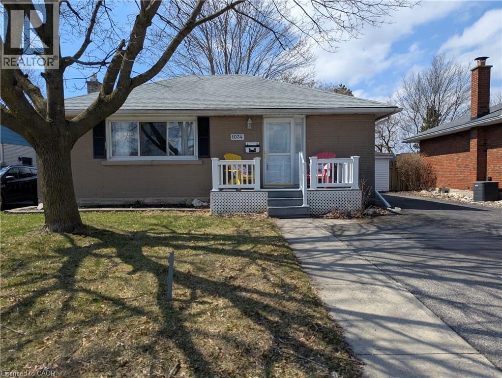 1034 WINTERHALT AVENUE Image 2