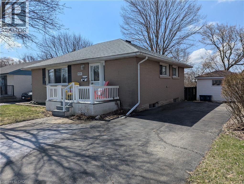 1034 WINTERHALT AVENUE Image 3