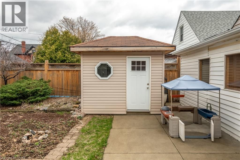 62 CROSTHWAITE AVENUE SOUTH Image 42