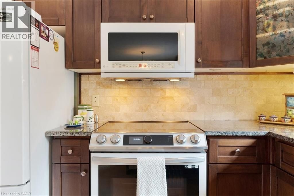 139 GOLD STREET Image 13