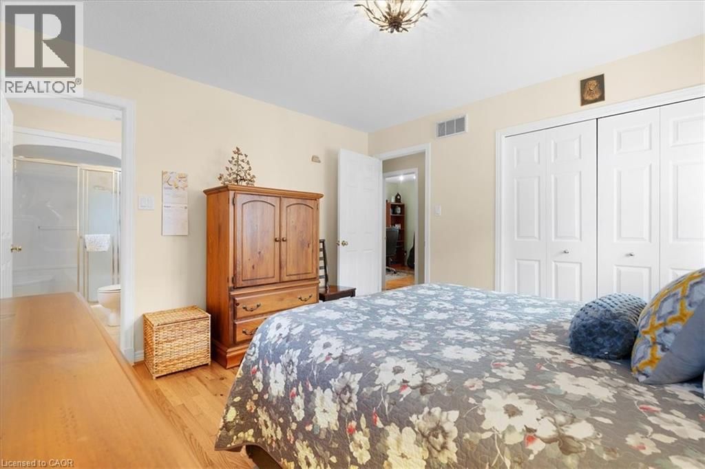 139 GOLD STREET Image 18