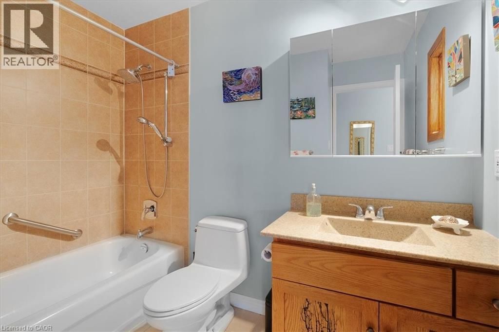 139 GOLD STREET Image 22