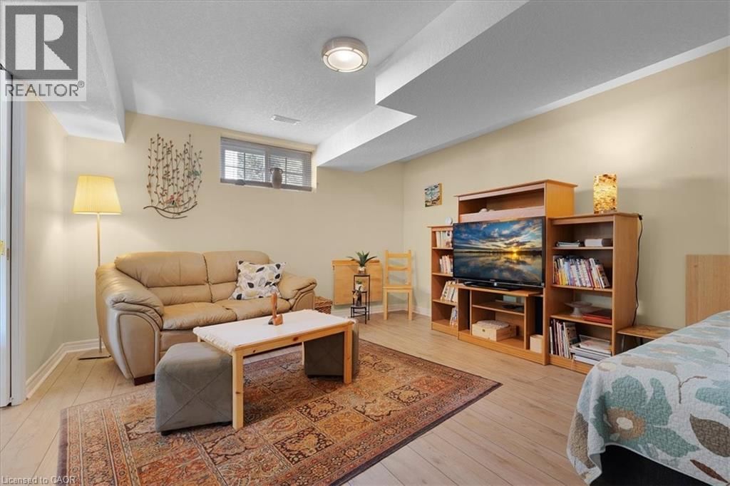 139 GOLD STREET Image 26