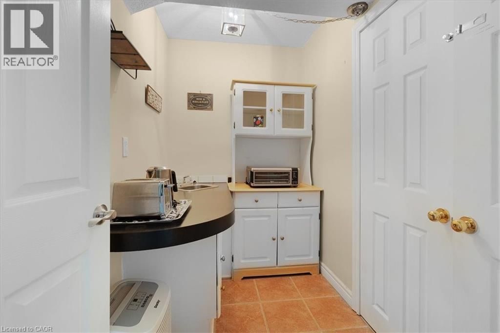 139 GOLD STREET Image 31