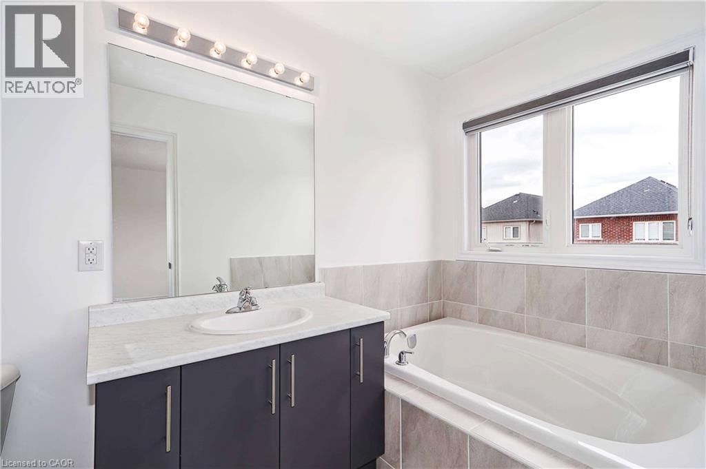 23 ALBANY STREET Image 14