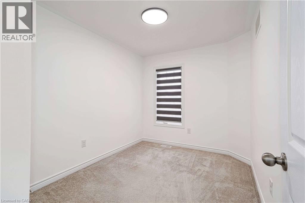 23 ALBANY STREET Image 18