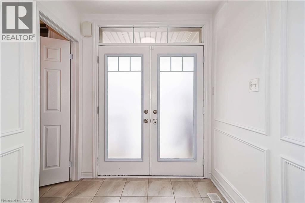 23 ALBANY STREET Image 3