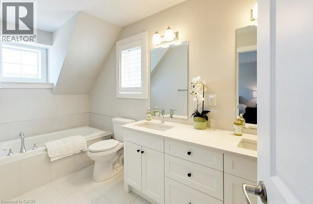 212 COURTLAND STREET Image 21