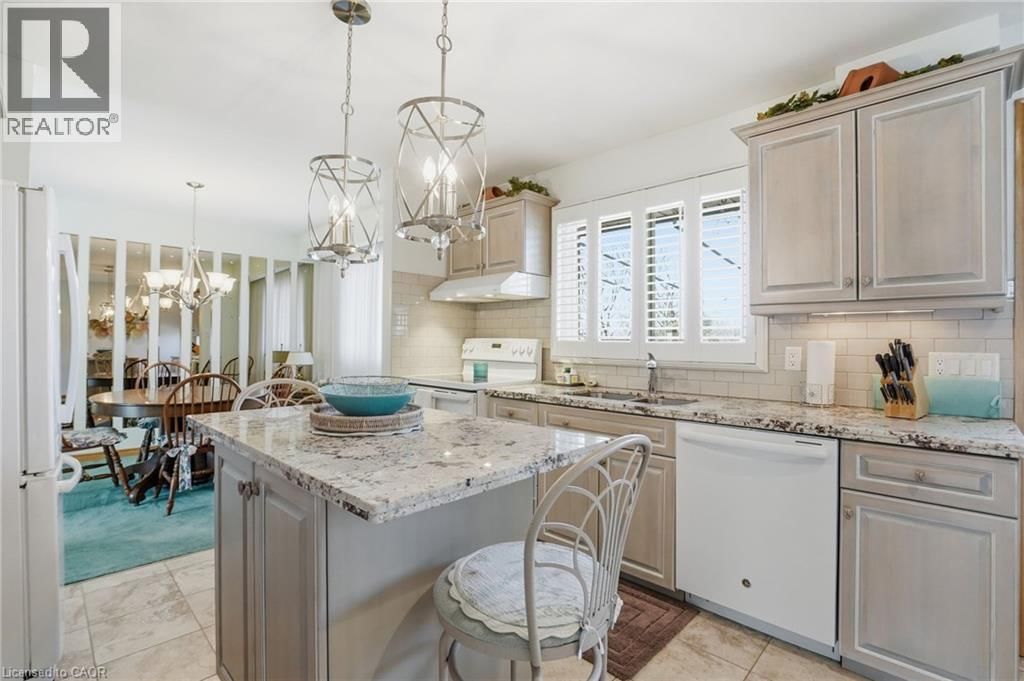 692 MILES ROAD Image 12