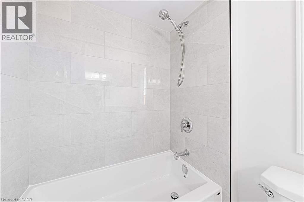 101 - 895 MAPLE AVENUE Image 24