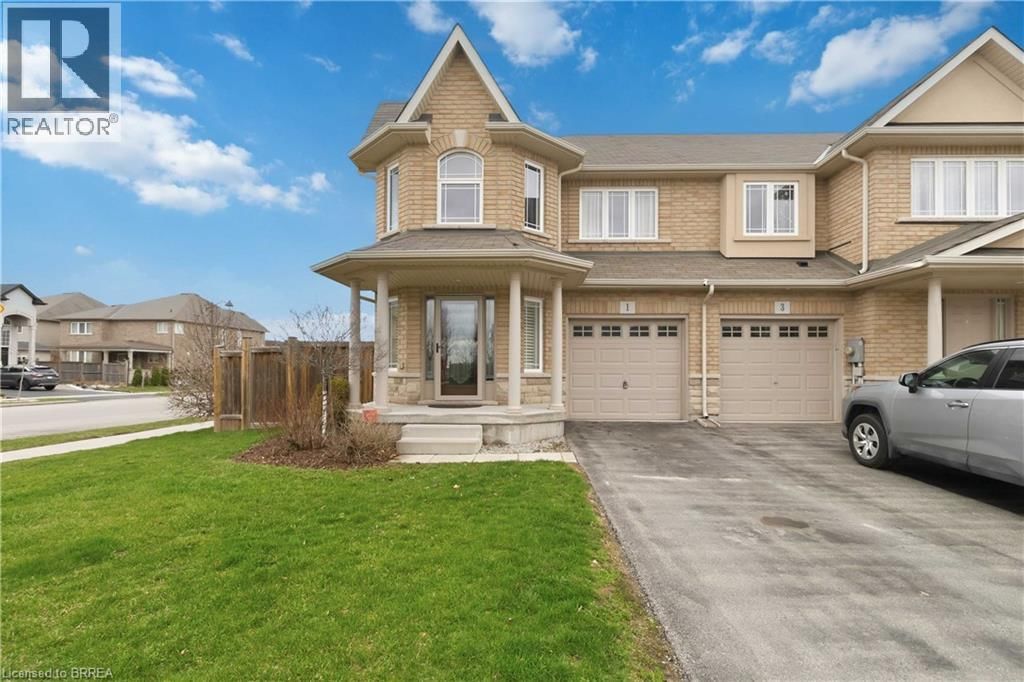 1 CHARLESWOOD CRESCENT Image 1