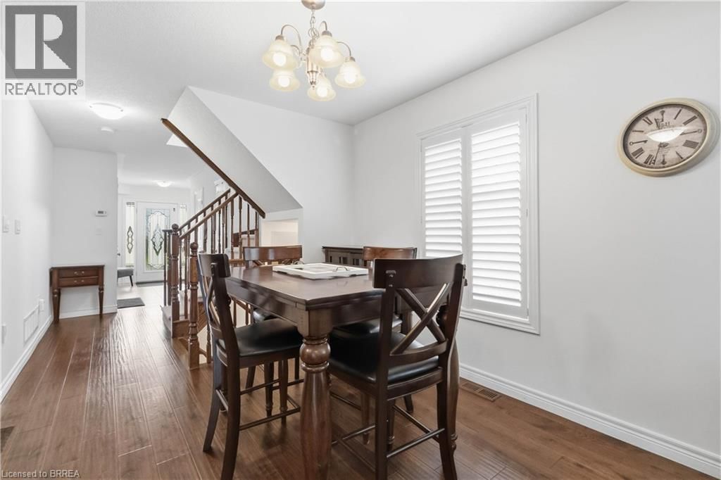 1 CHARLESWOOD CRESCENT Image 16