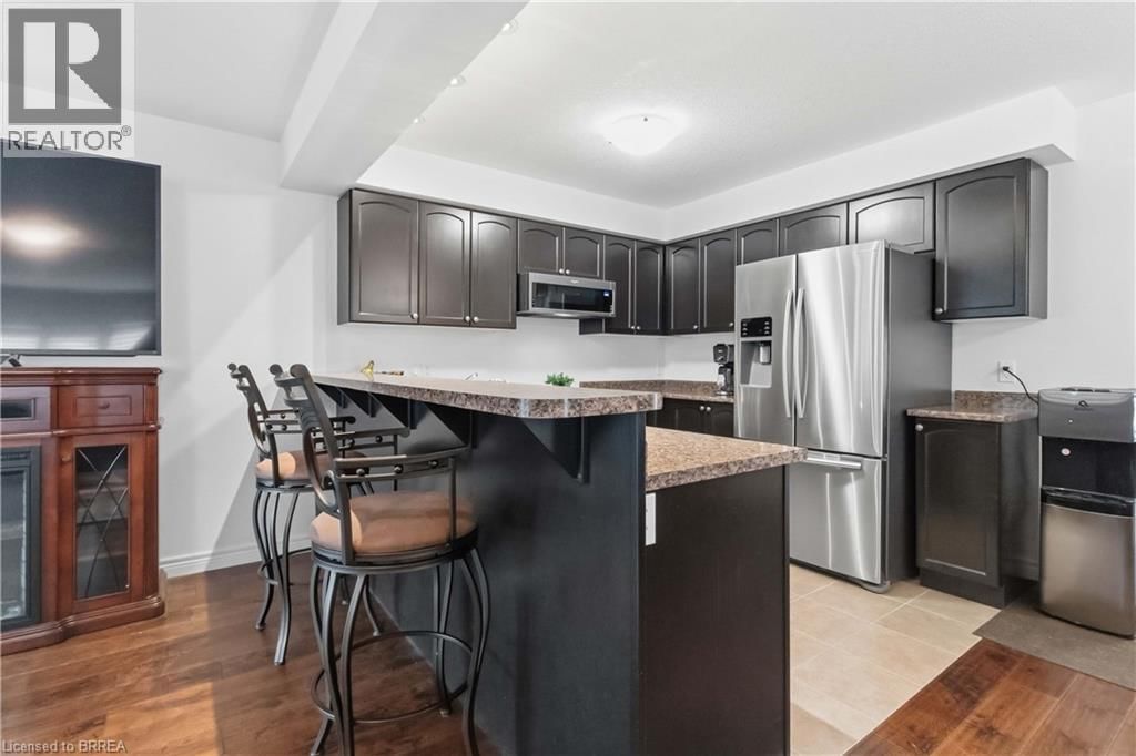 1 CHARLESWOOD CRESCENT Image 5