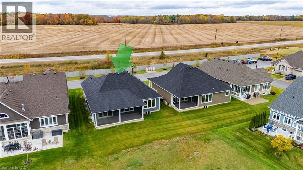 218 SCHOONER DRIVE Image 30