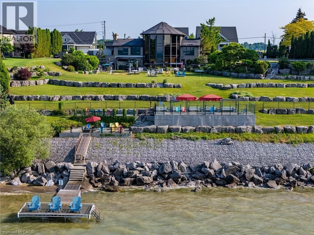 218 SCHOONER DRIVE Image 33