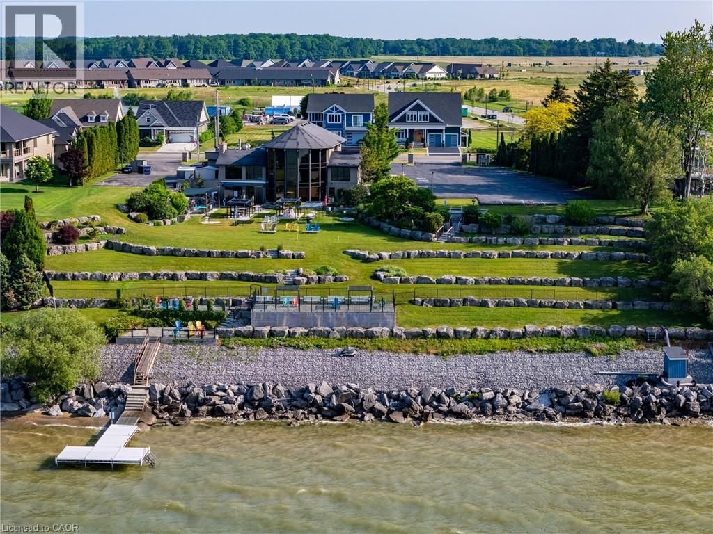 218 SCHOONER DRIVE Image 34