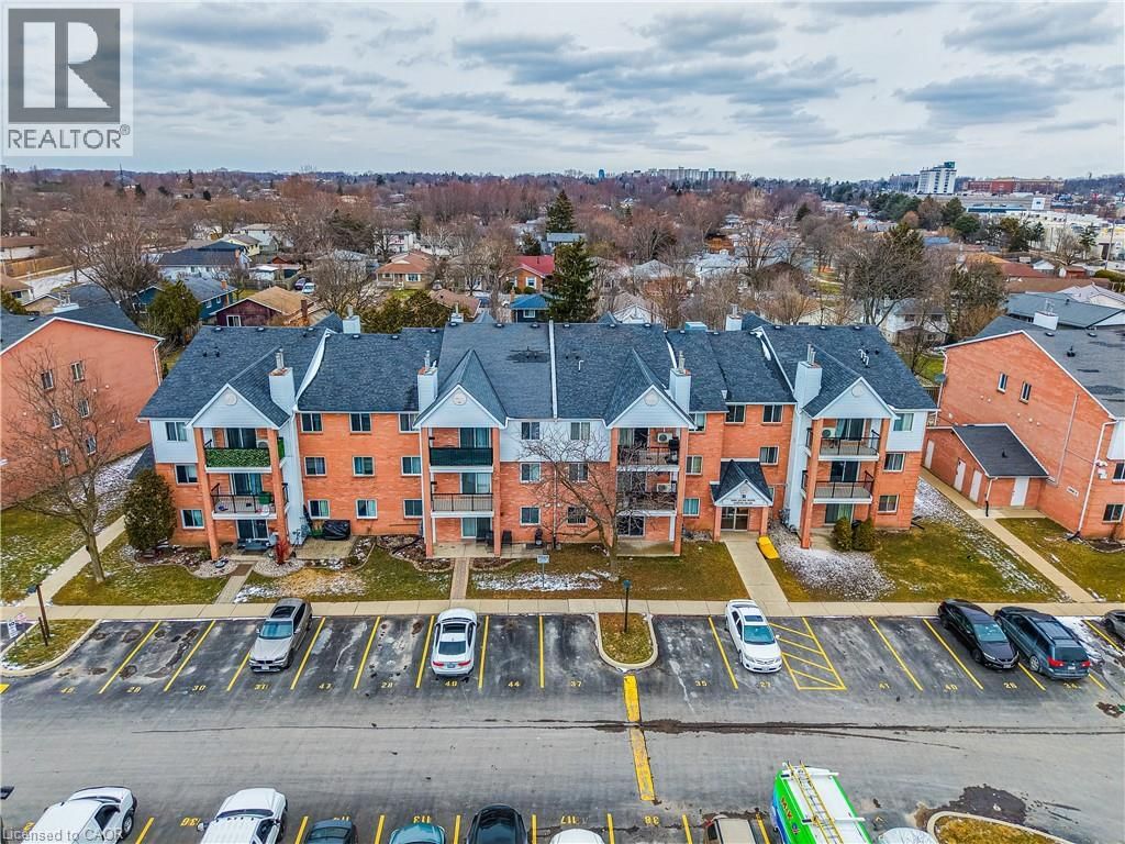 28 - 1096 JALNA BOULEVARD Image 27