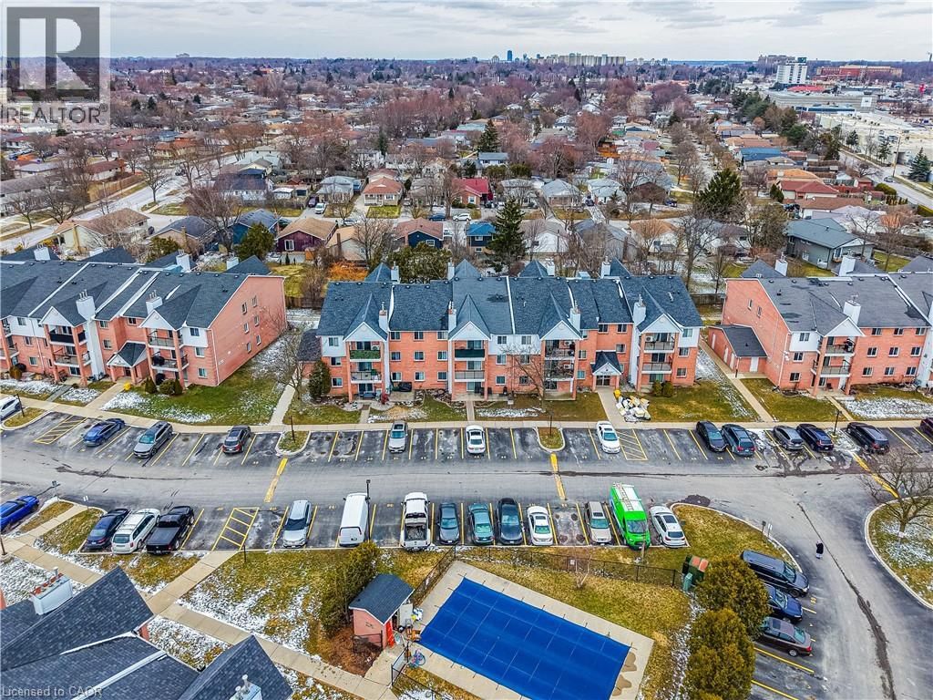 28 - 1096 JALNA BOULEVARD Image 31