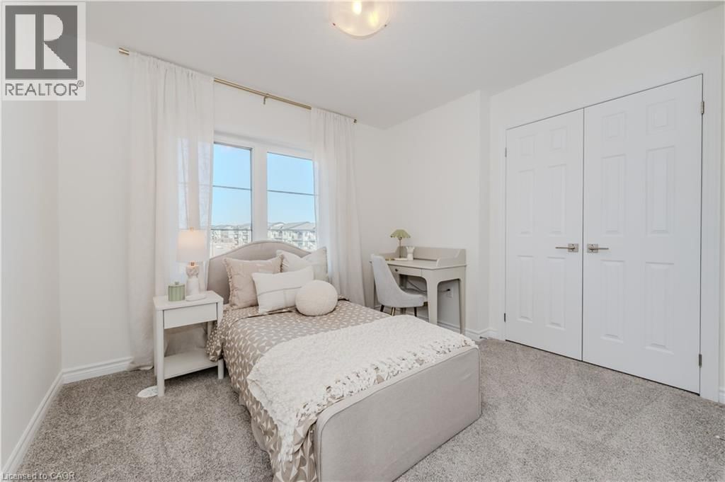 6 LOMOND LANE Image 25