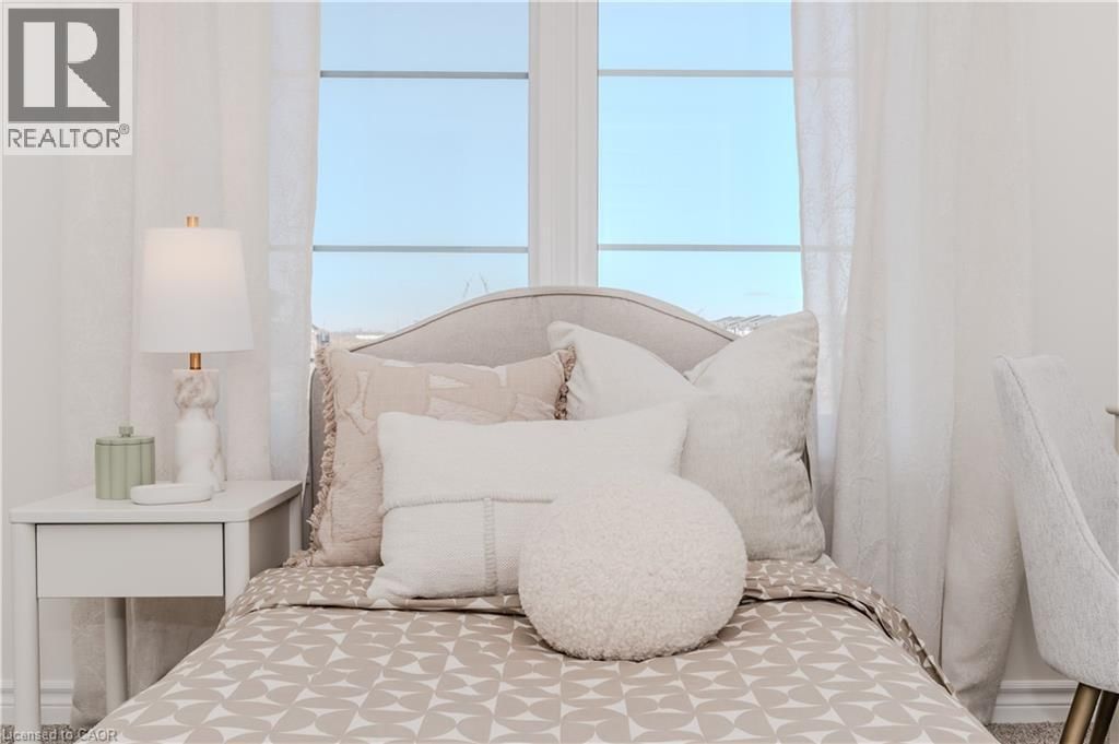 6 LOMOND LANE Image 32