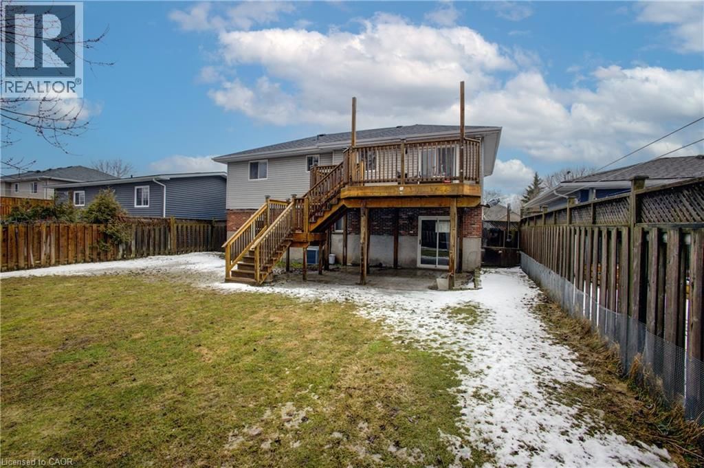 647 KENNARD CRESCENT Image 30