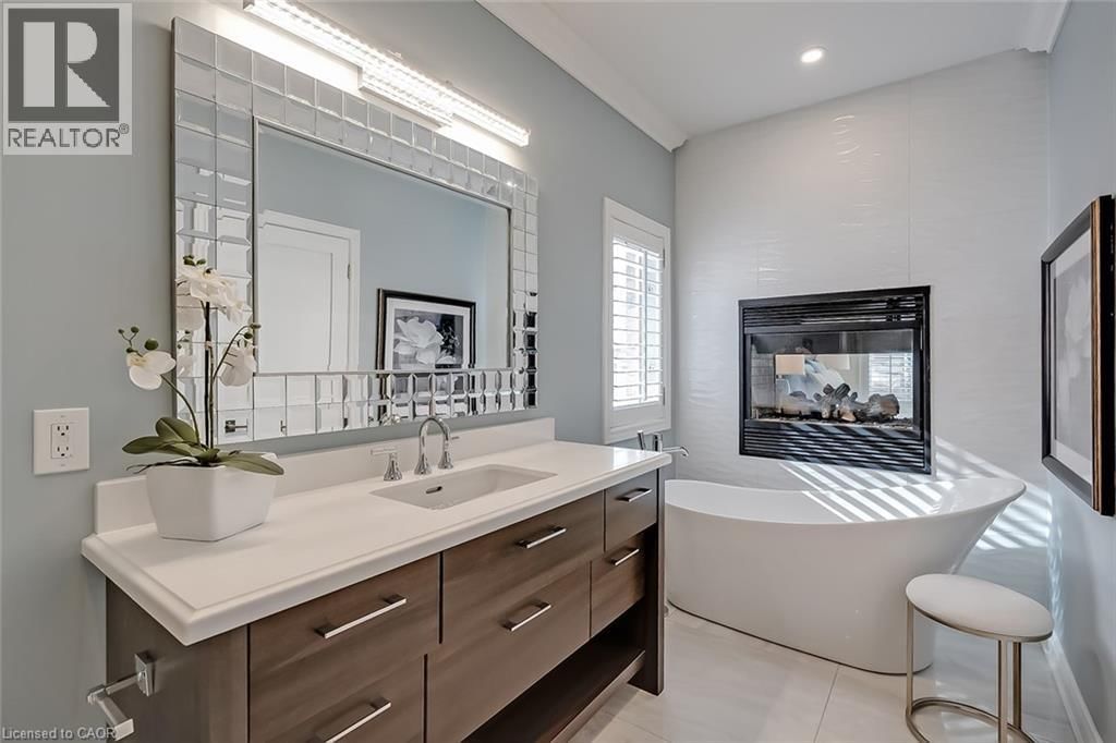 4252 SARAZEN DRIVE Image 25