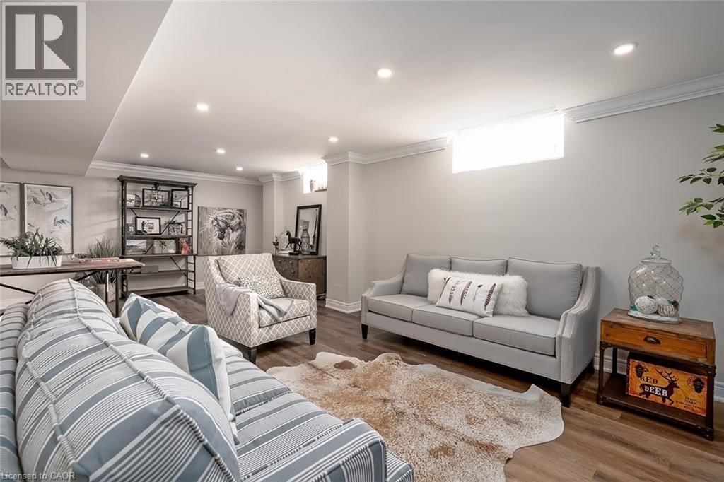 4252 SARAZEN DRIVE Image 30