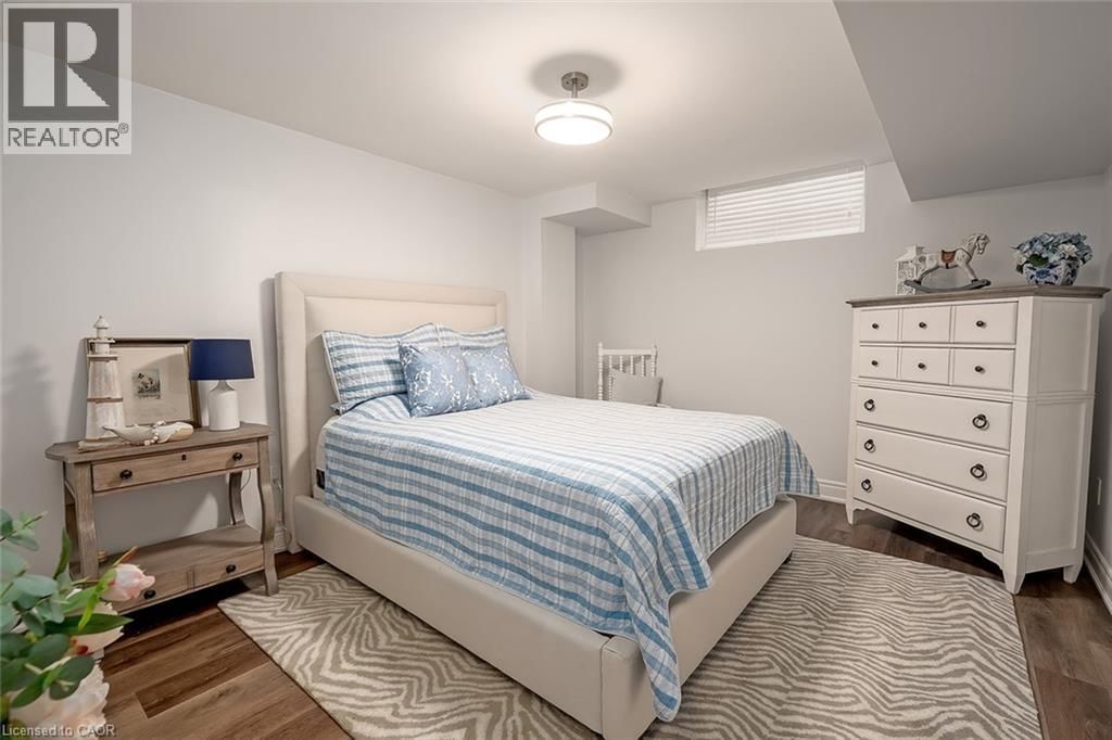 4252 SARAZEN DRIVE Image 40