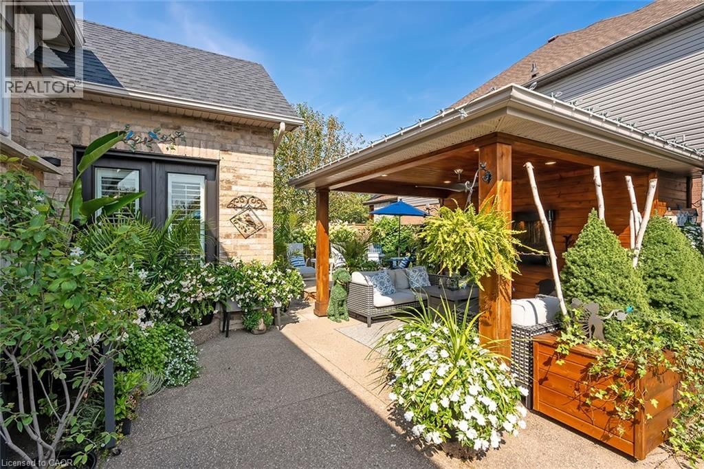 4252 SARAZEN DRIVE Image 45