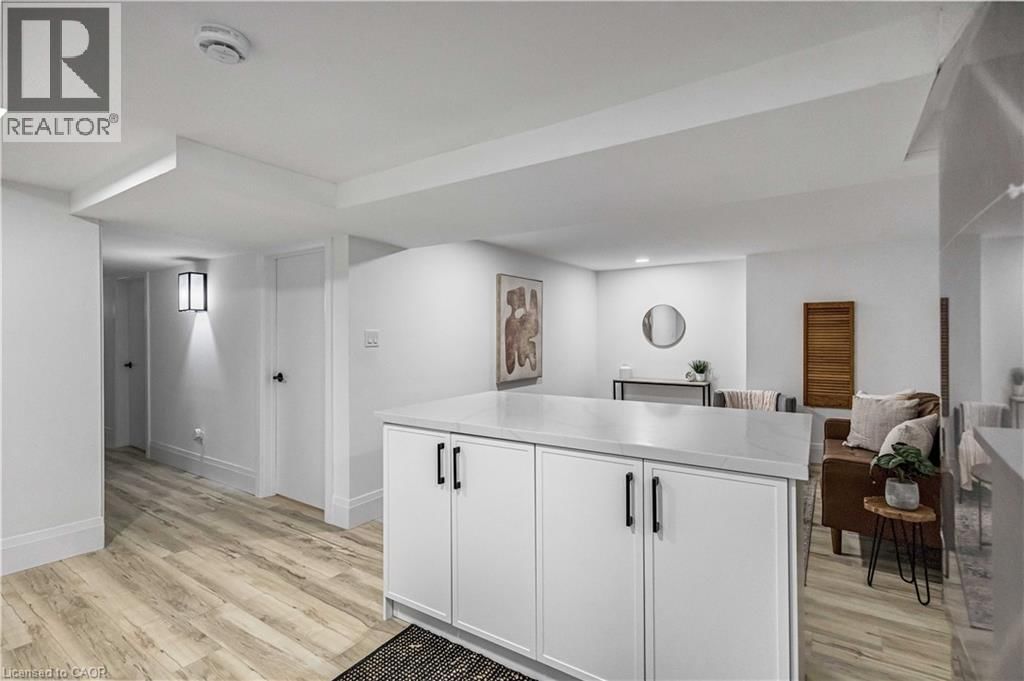 7 SWAN DRIVE Image 27