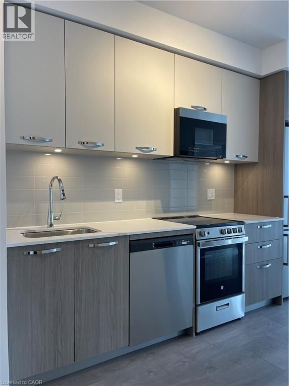 2511 - 75 JAMES STREET SOUTH Image 11