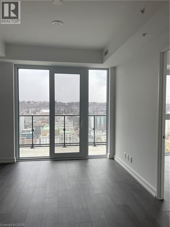 2511 - 75 JAMES STREET SOUTH Image 13