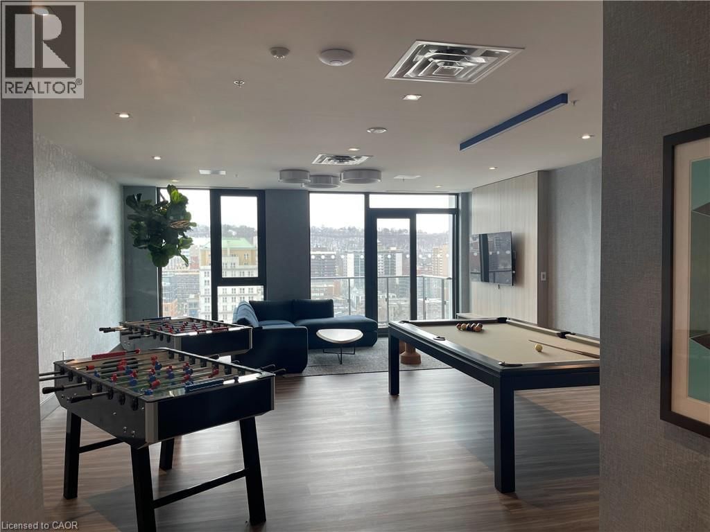 2511 - 75 JAMES STREET SOUTH Image 23