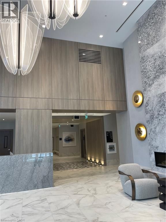 2511 - 75 JAMES STREET SOUTH Image 5