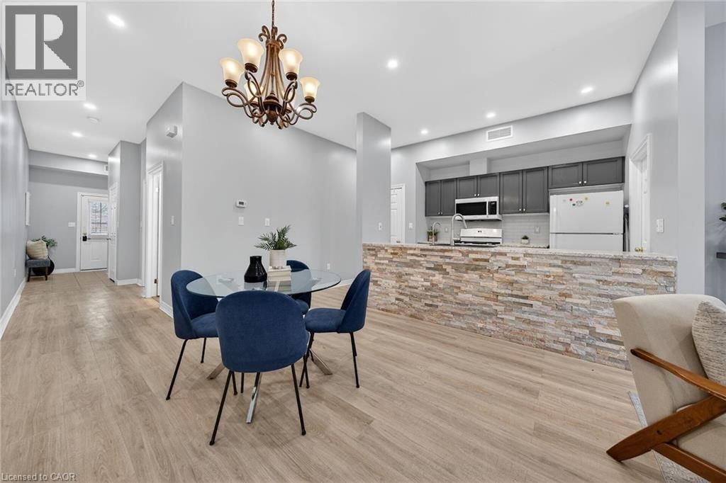 4 - 60 NATALIA AVENUE Image 17