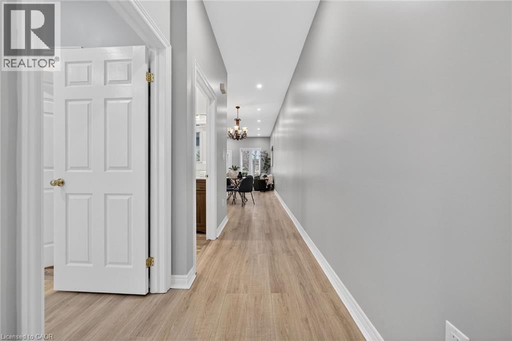 4 - 60 NATALIA AVENUE Image 8