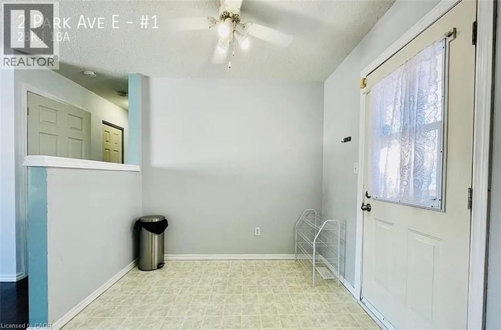 2 PARK AVENUE Image 12